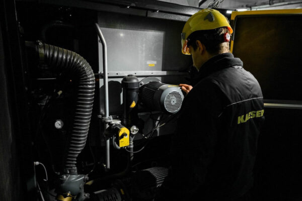 COMPRESSOR MAINTENANCE